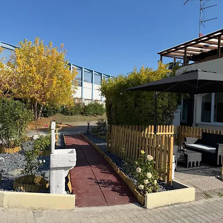 Conte Luna 3* بولونيا