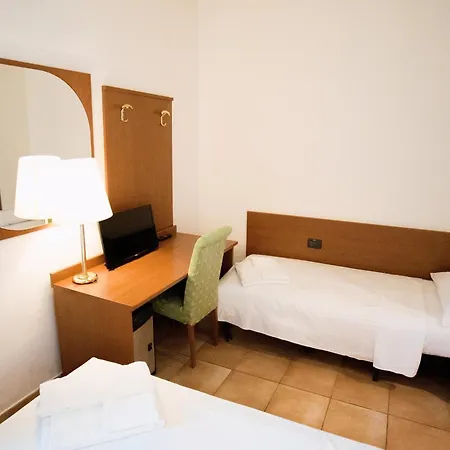 Conte Luna بولونيا