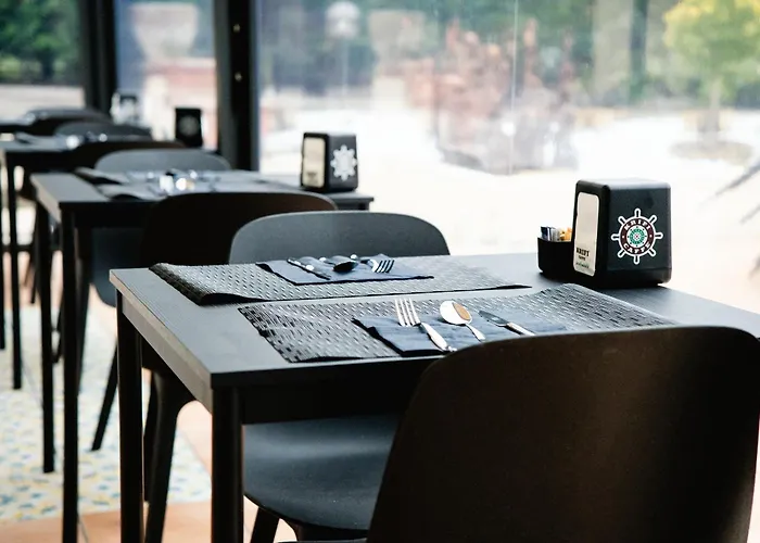 Conte Luna Отель Болонья